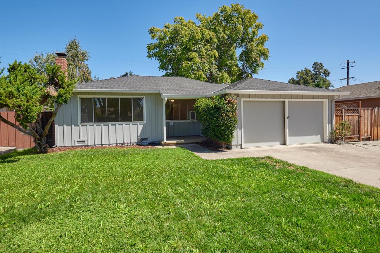 2544 Tioga Way - Photo 1