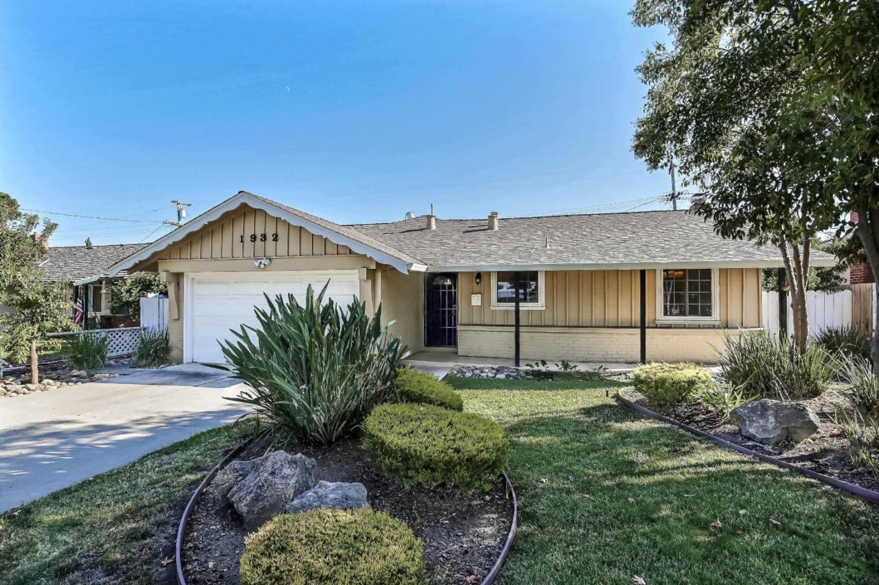 1932 Foxworthy Ave - Photo 1