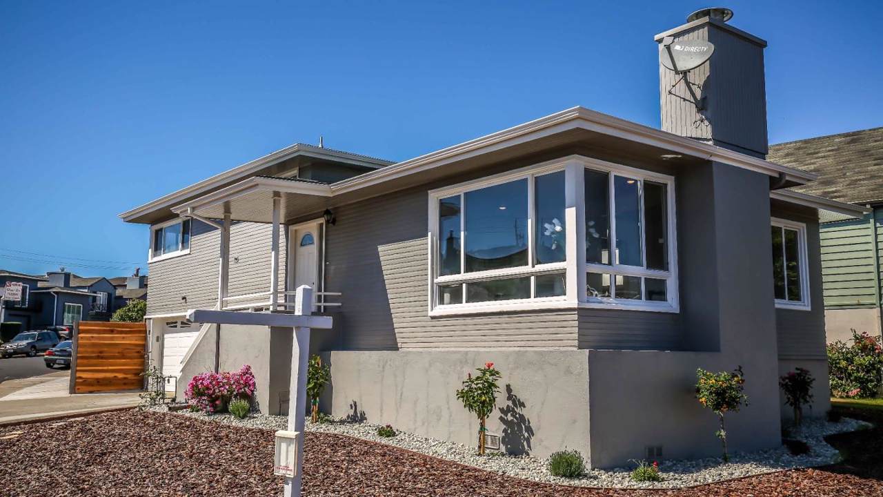 322 Glenwood Ave - Photo 1