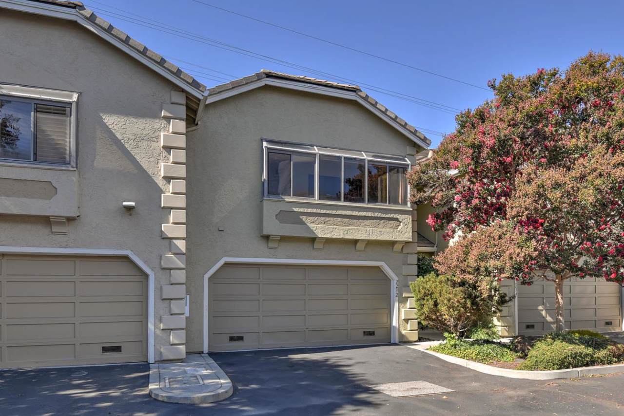 2232 Saint Claire Ct - Photo 1