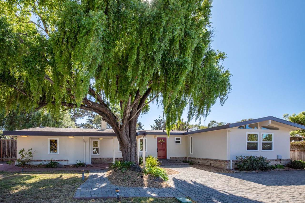 26566 Mission Fields Rd - Photo 1