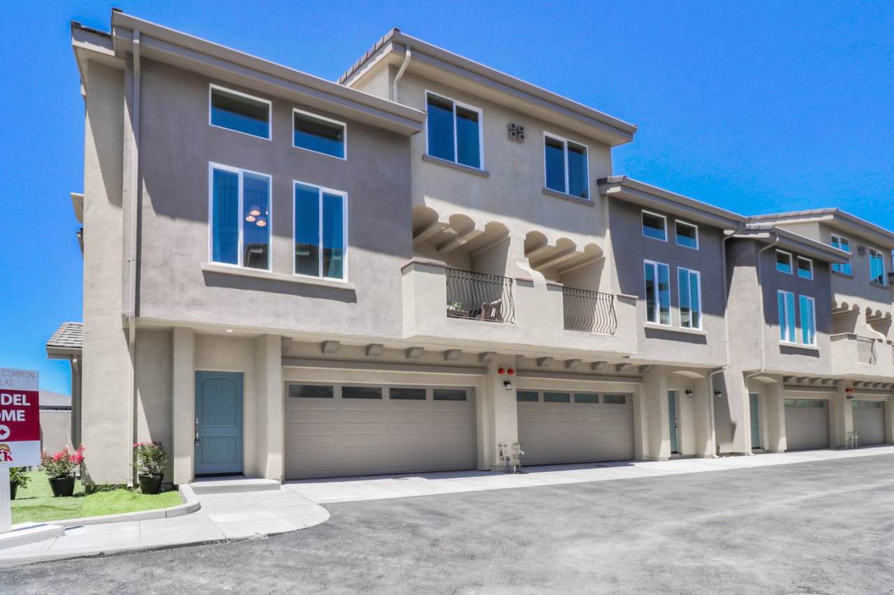 21193 Estancia 1 - Photo 1