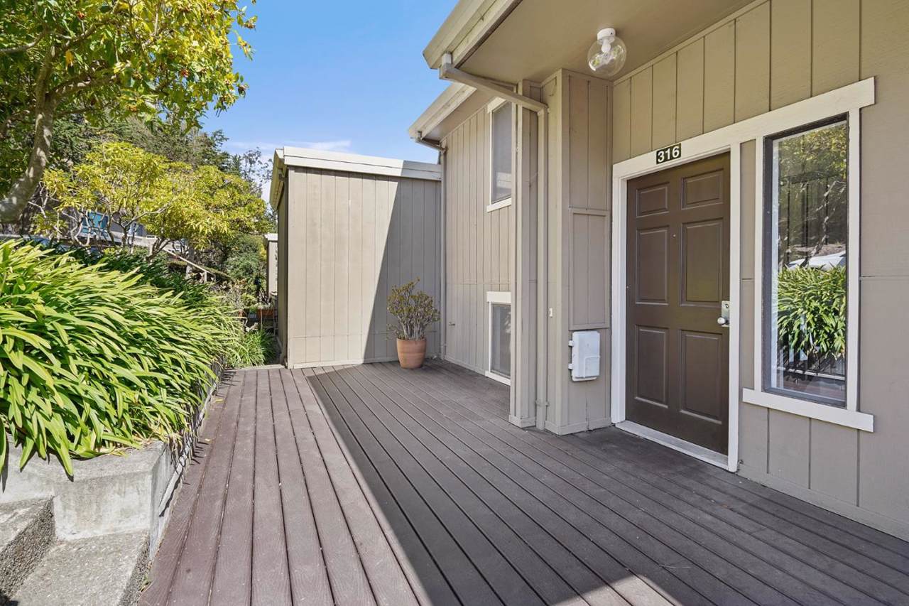 316 Innisfree Dr 76 - Photo 1