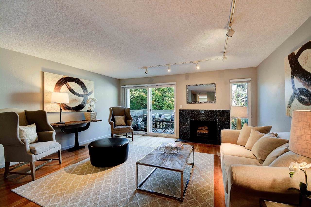 684 Clarendon Ave - Photo 1