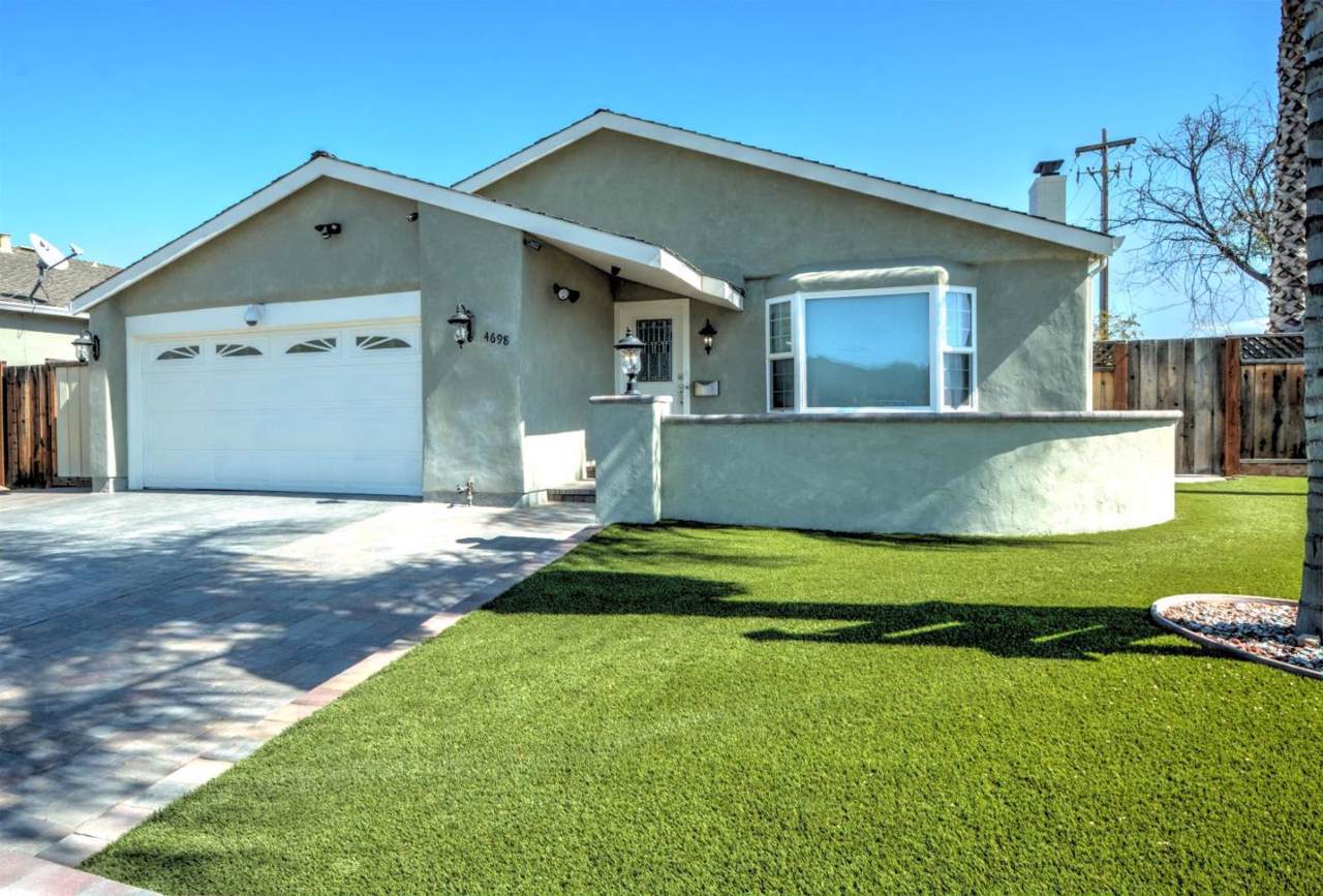 4698 Holycon Cir - Photo 1