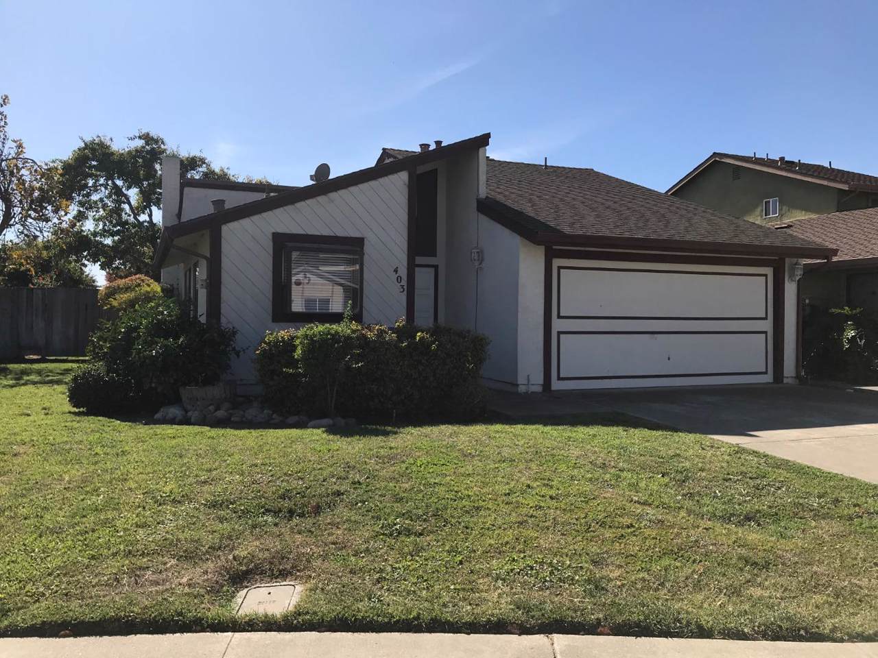 403 Brighton St - Photo 1