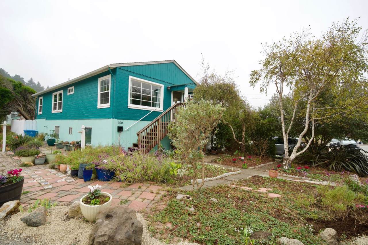 390 Pacific Ave - Photo 1 390 Pacific Ave - Photo 1