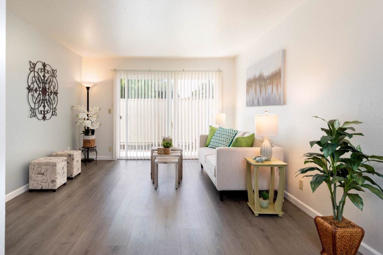 47112 Warm Springs Blvd 109 - Photo 1