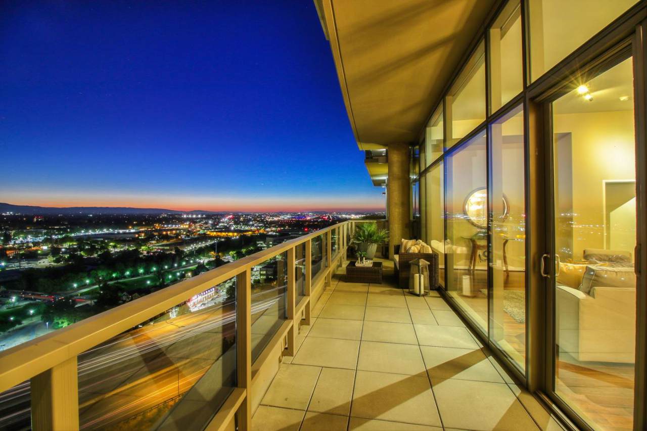 38 Almaden Blvd 2107 - Photo 1 38 Almaden Blvd 2107 - Photo 1