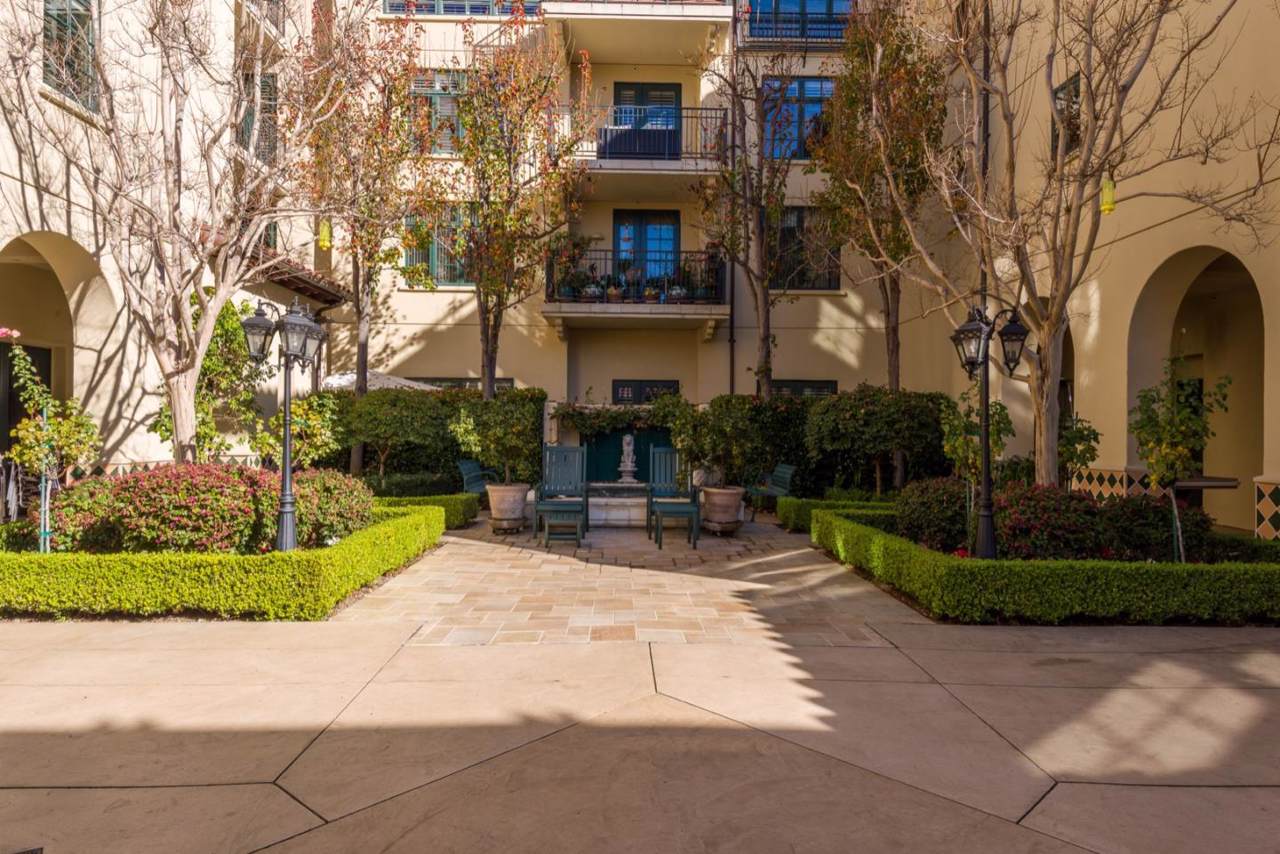 555 Byron St 101 - Photo 1