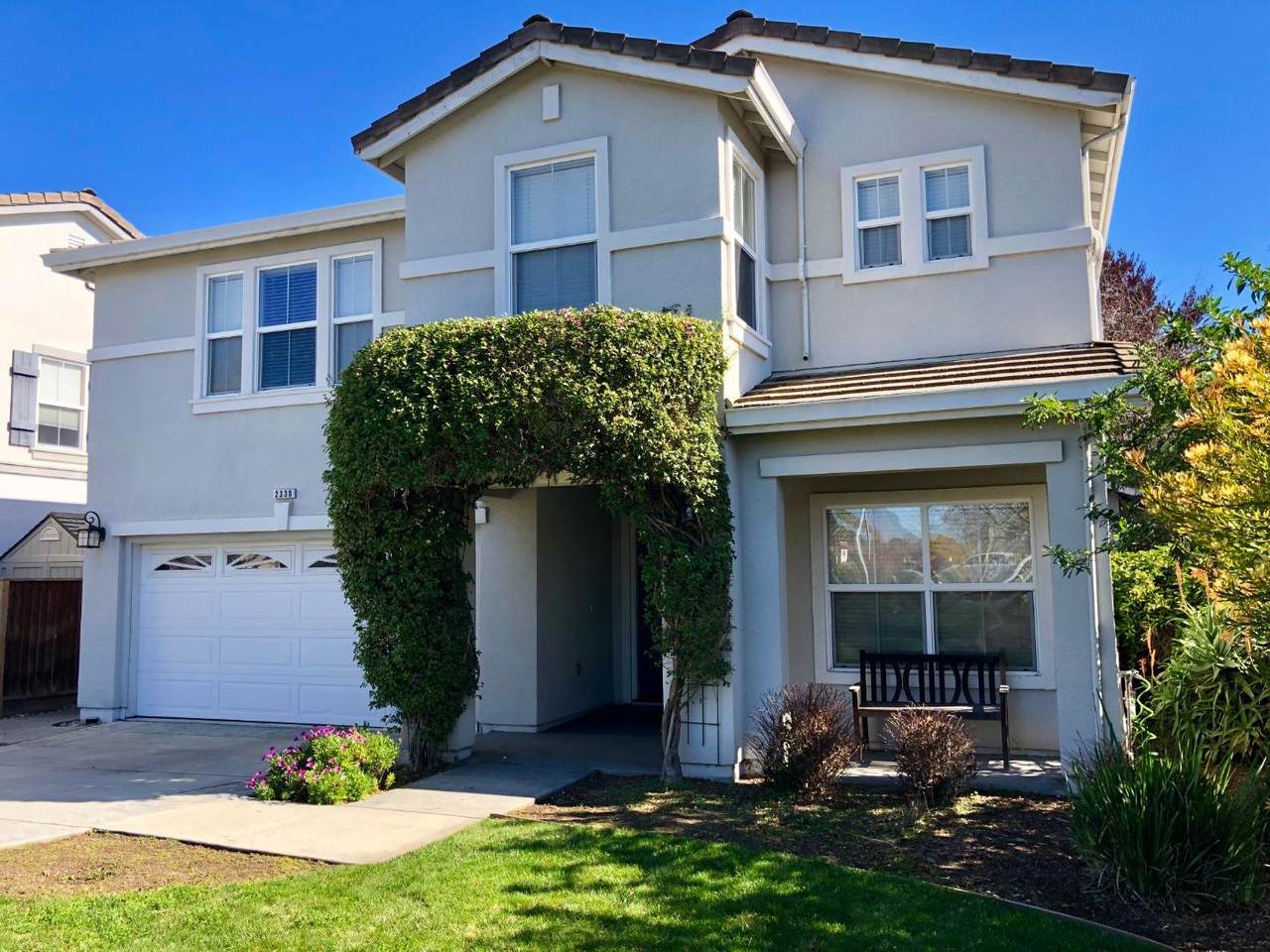 2330 Muriel Dr - Photo 1