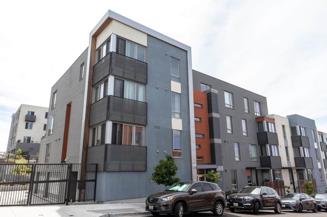 555 Innes Ave 311 - Photo 1