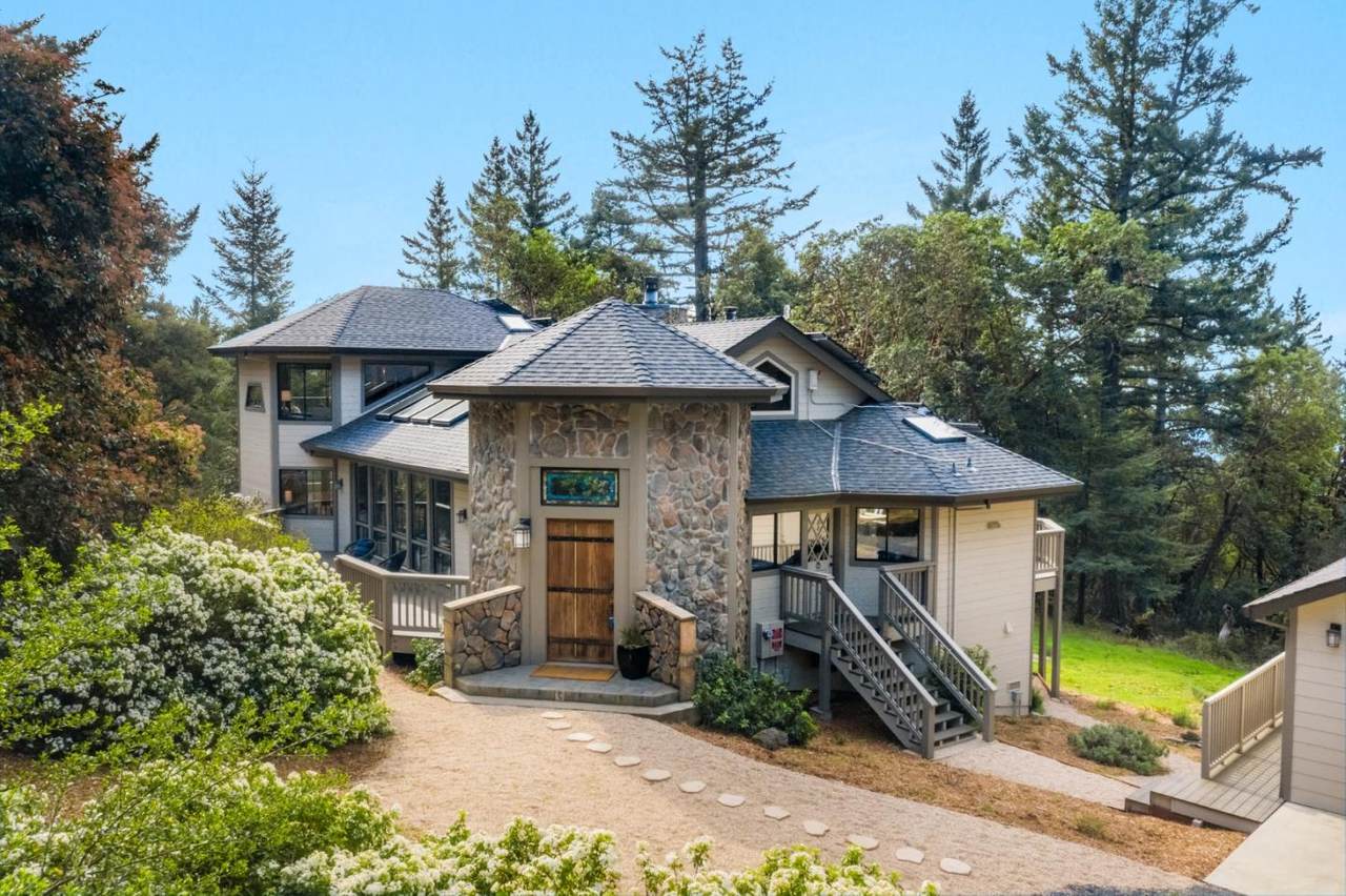 410 Allen Rd - Photo 1