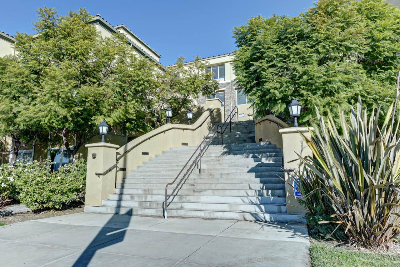 1883 Agnew Rd 247 - Photo 1