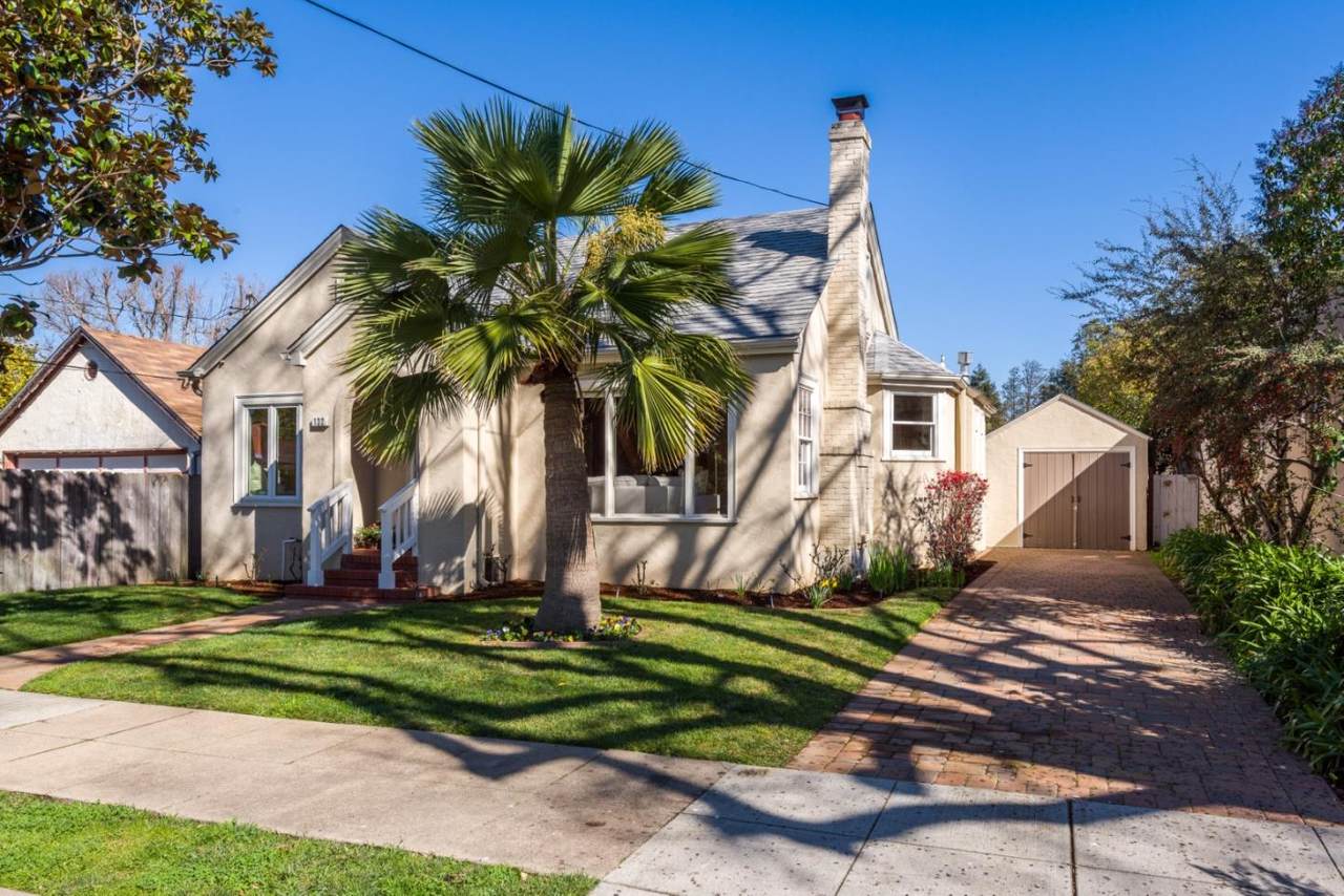 132 Bancroft Rd - Photo 1