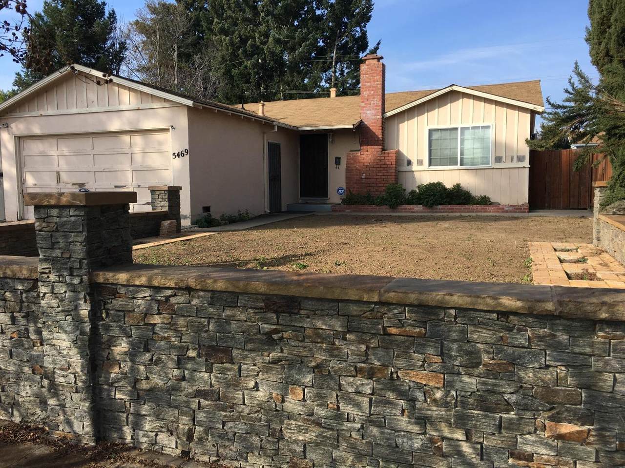 5469 Harlow Way - Photo 1