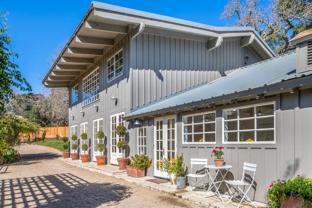 29 Los Robles Rd - Photo 1