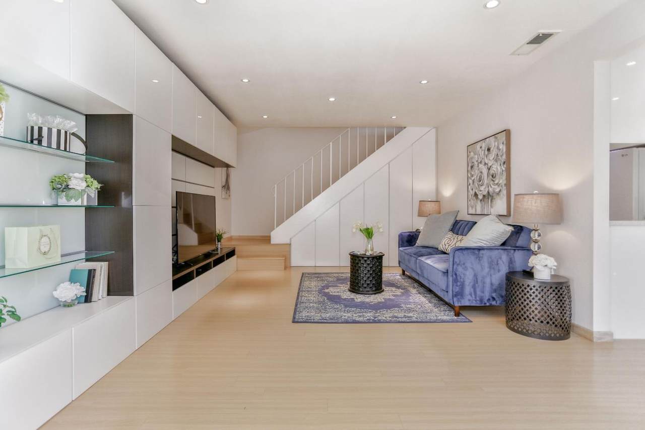 3180 Cropley Ave - Photo 1