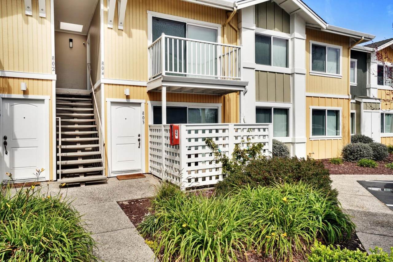755 14th Ave 803 - Photo 1