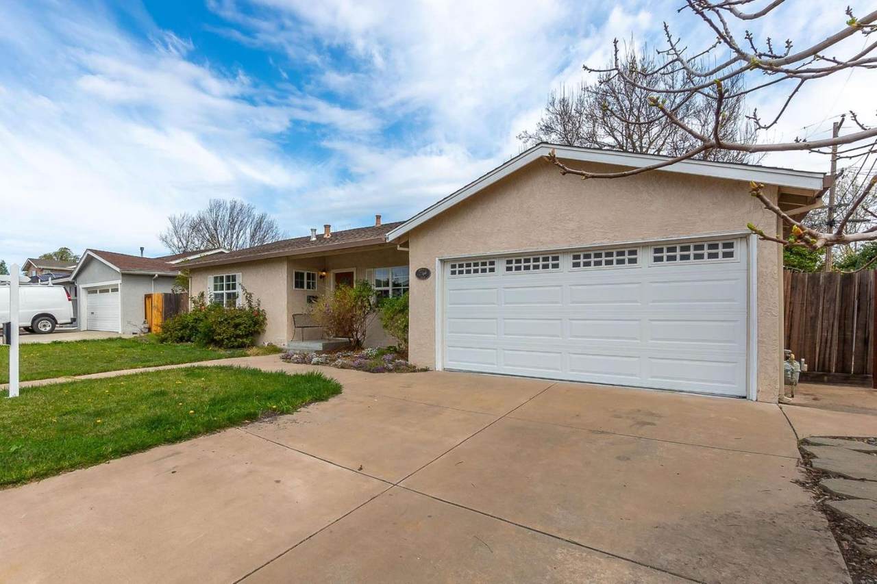 7769 Hillrose Dr - Photo 1