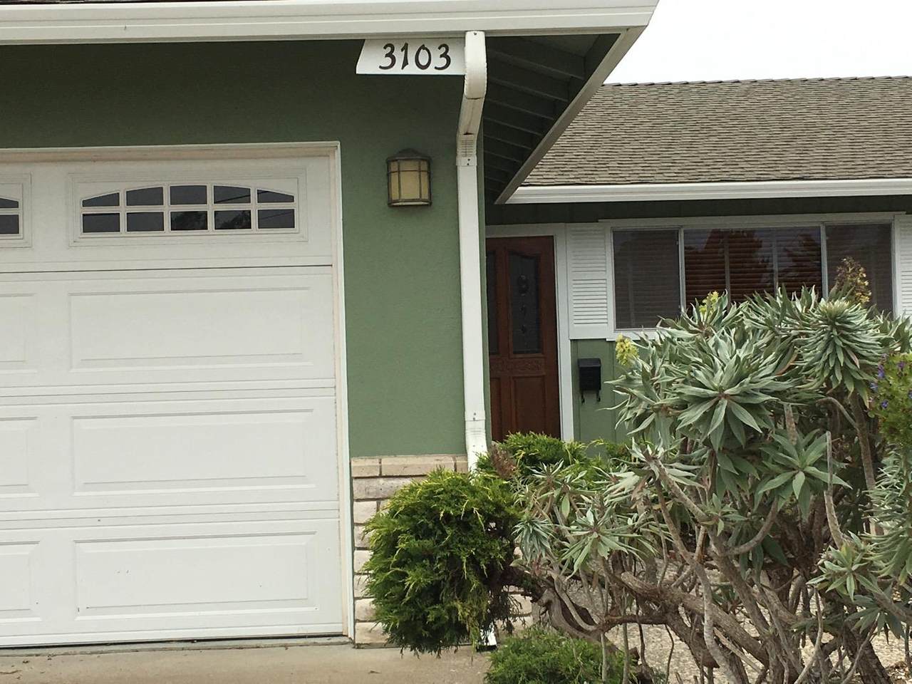 3103 Everett Cir - Photo 1