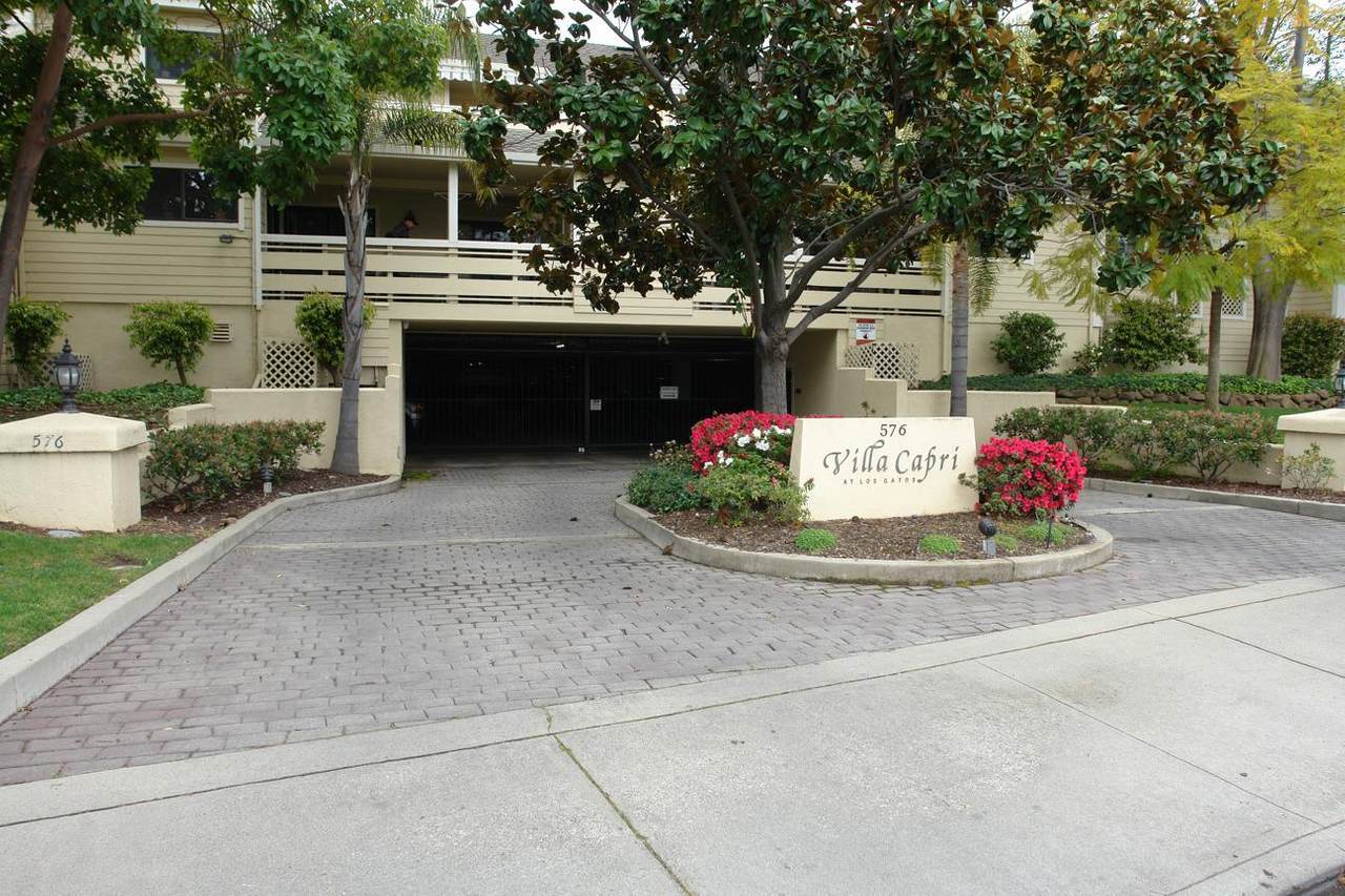 576 Parr Ave 7 - Photo 1