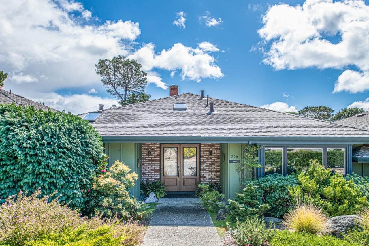 256 Del Mesa Carmel - Photo 1