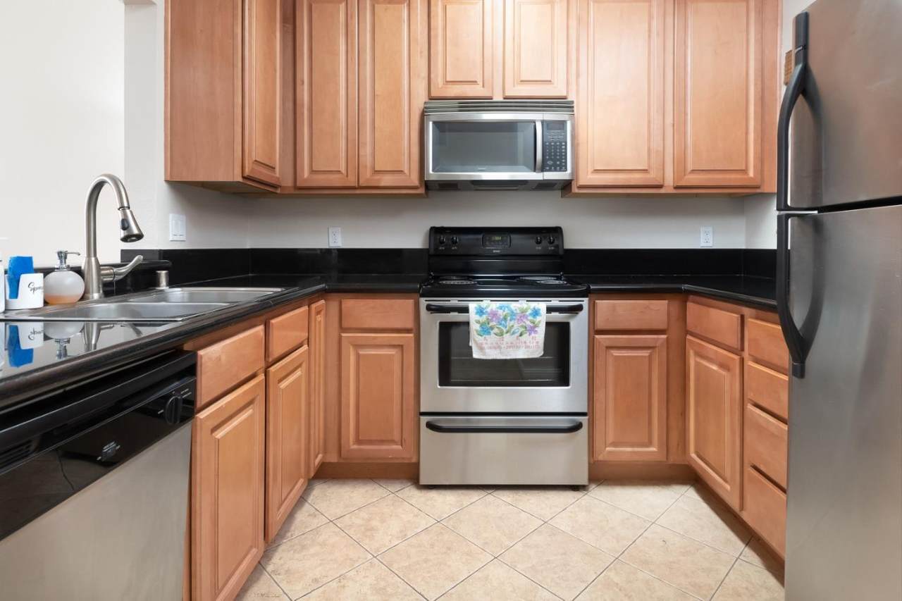 2200 Agnew Rd 207 - Photo 1
