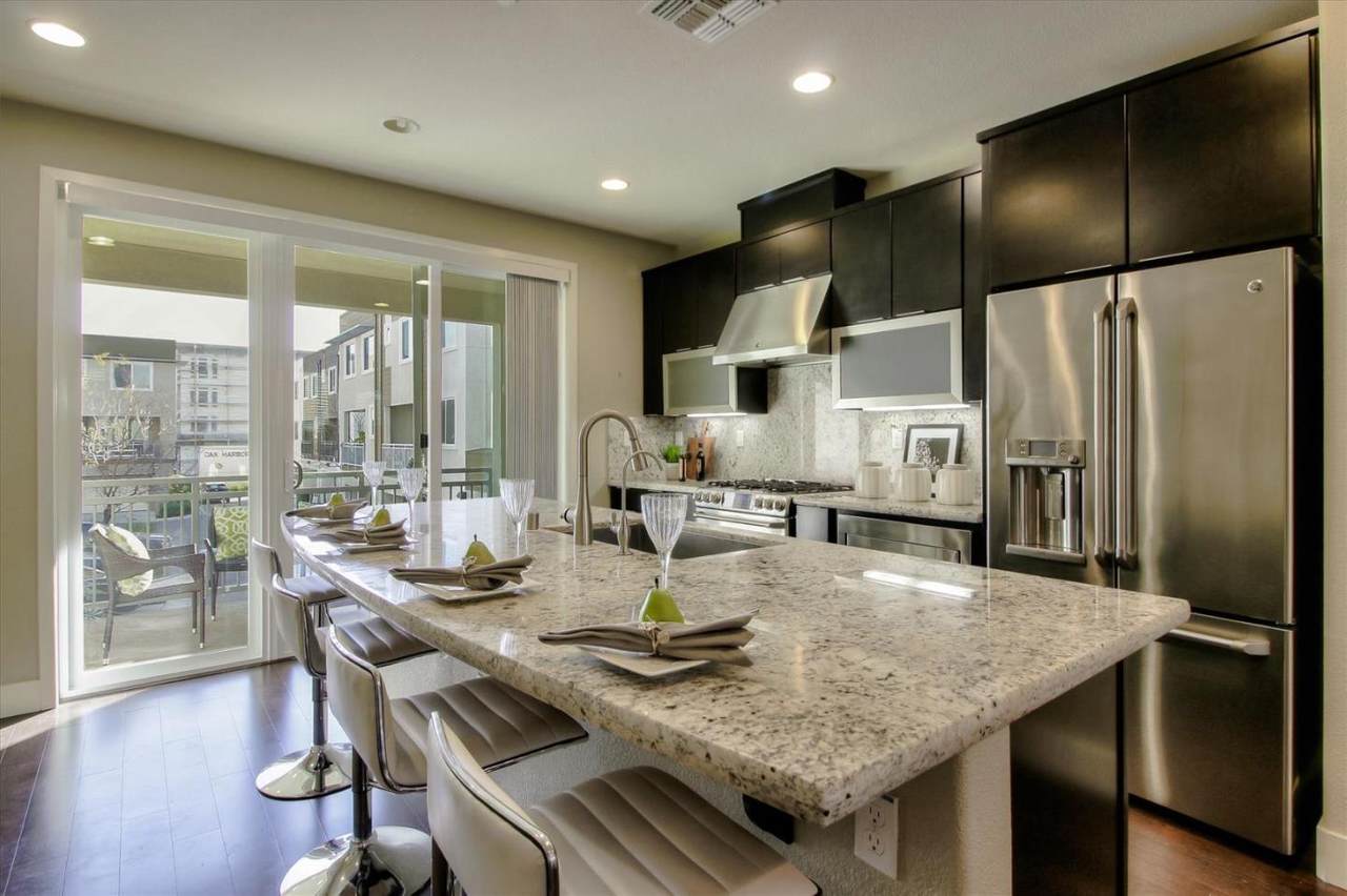 683 Tigerseye Loop - Photo 1