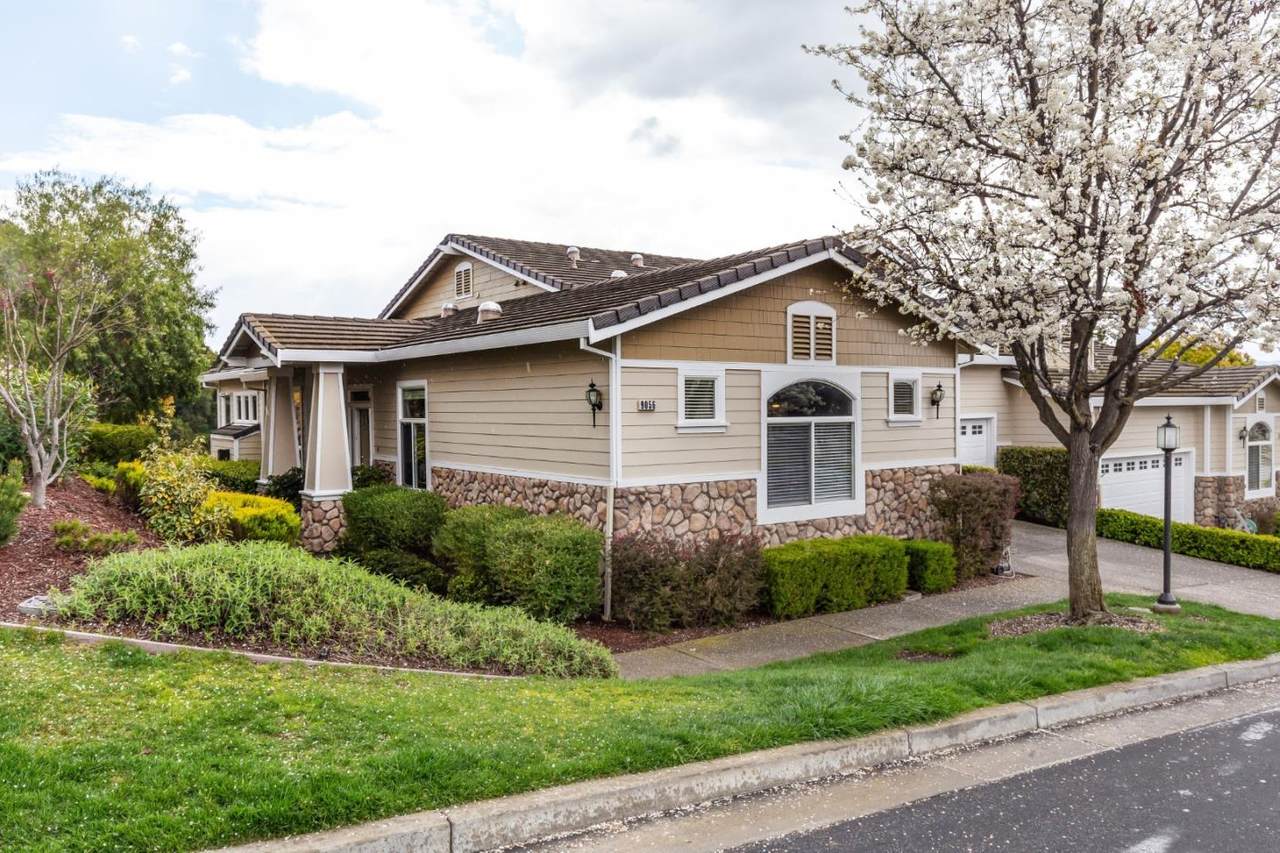 9056 Village View Loop - Photo 1