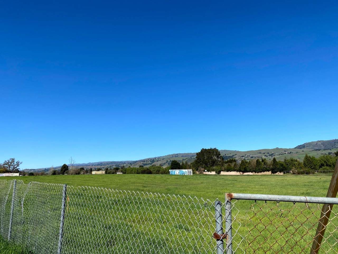 905 San Martin Ave - Photo 1