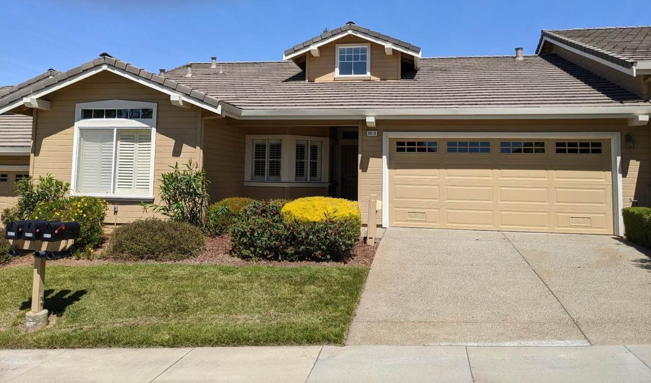 8616 Vineyard Ridge Ct - Photo 1