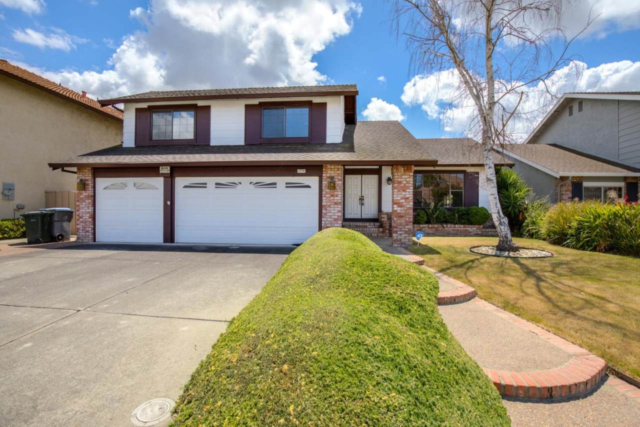 2774 Boncheff Dr - Photo 1 2774 Boncheff Dr - Photo 1