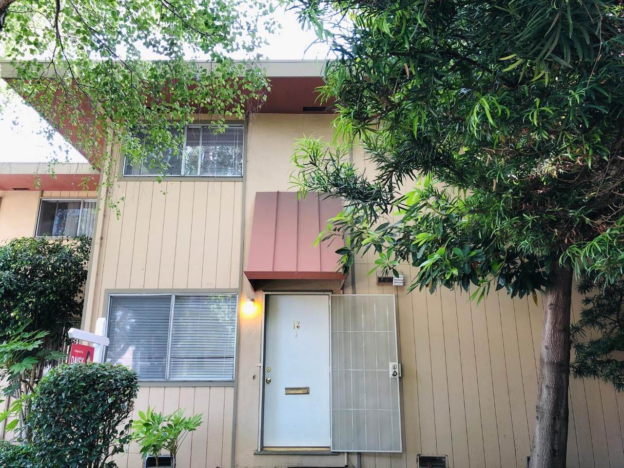 3550 Alden Way 18 - Photo 1