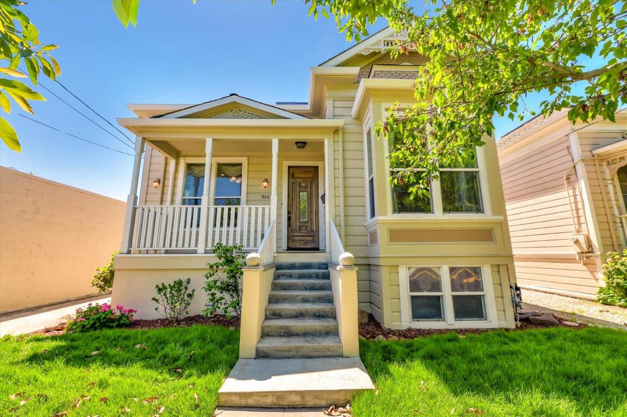 956 Cinnabar St - Photo 1