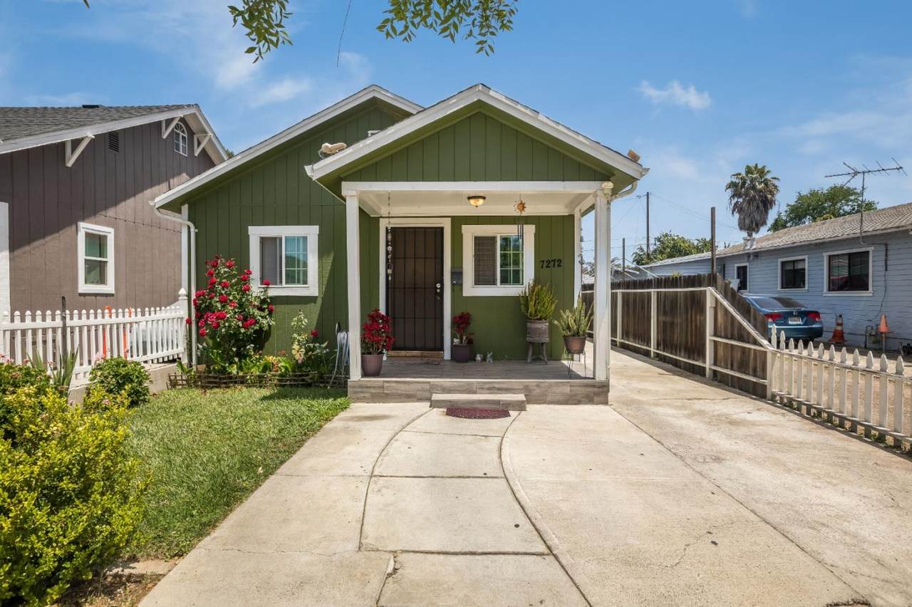 7272 Rosanna St - Photo 1
