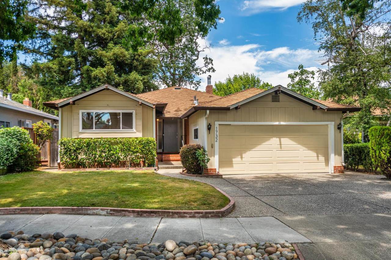 1732 Rosemary Ln - Photo 1