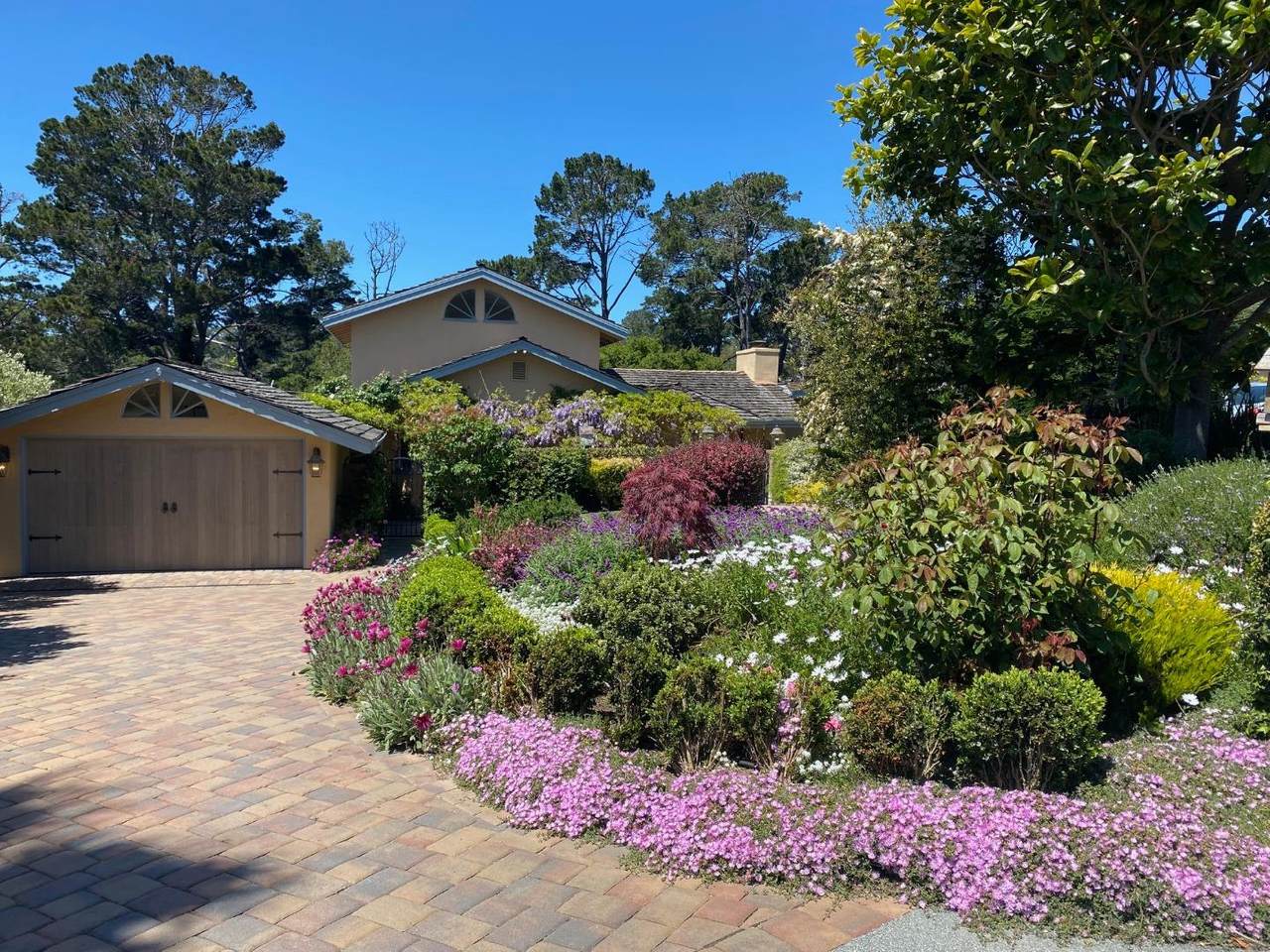 26106 Ladera Dr - Photo 1