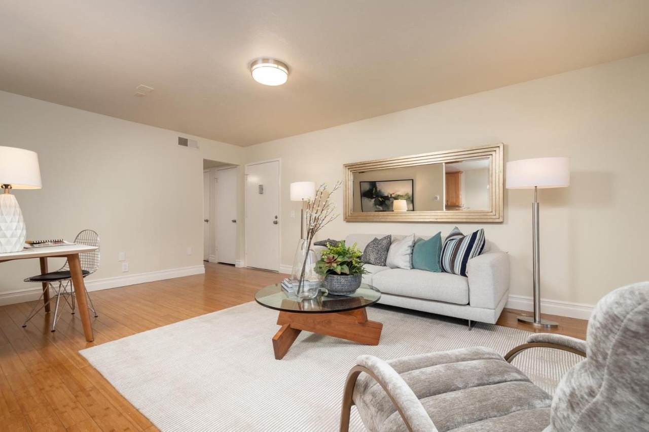 2460 Bayshore Rd 9 - Photo 1