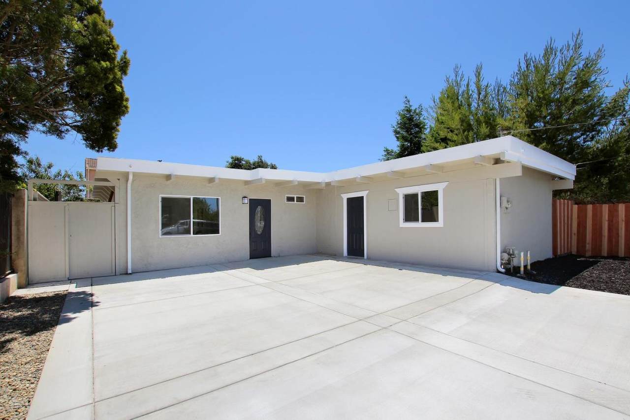 27 Coffey Ln - Photo 1