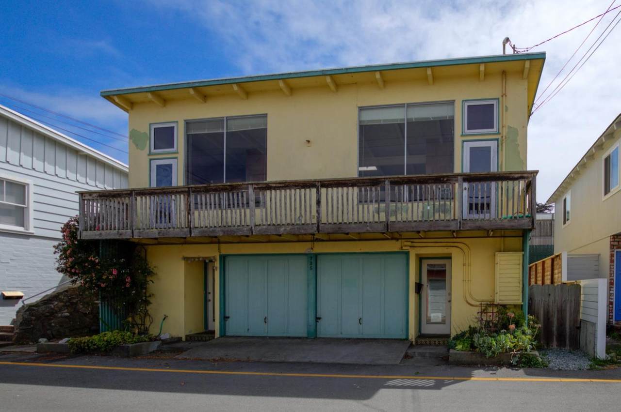 735 Mermaid Ave - Photo 1