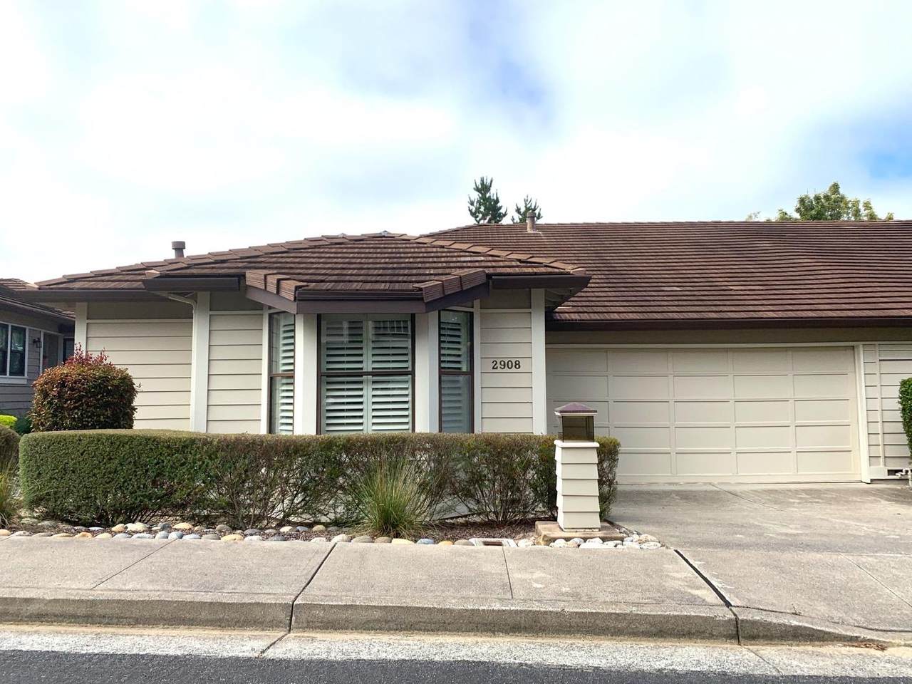 2908 Ransford Ave - Photo 1