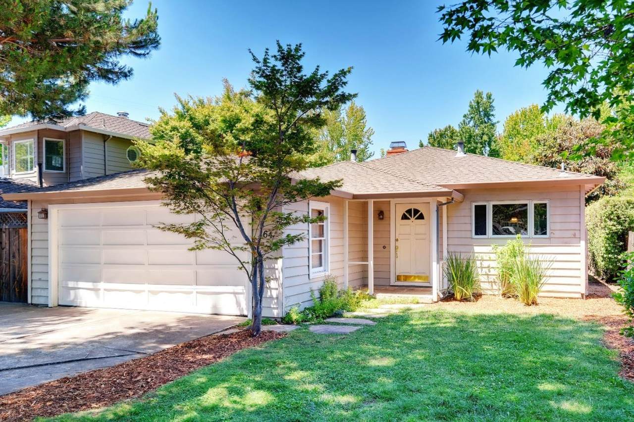 364 Hedge Rd - Photo 1