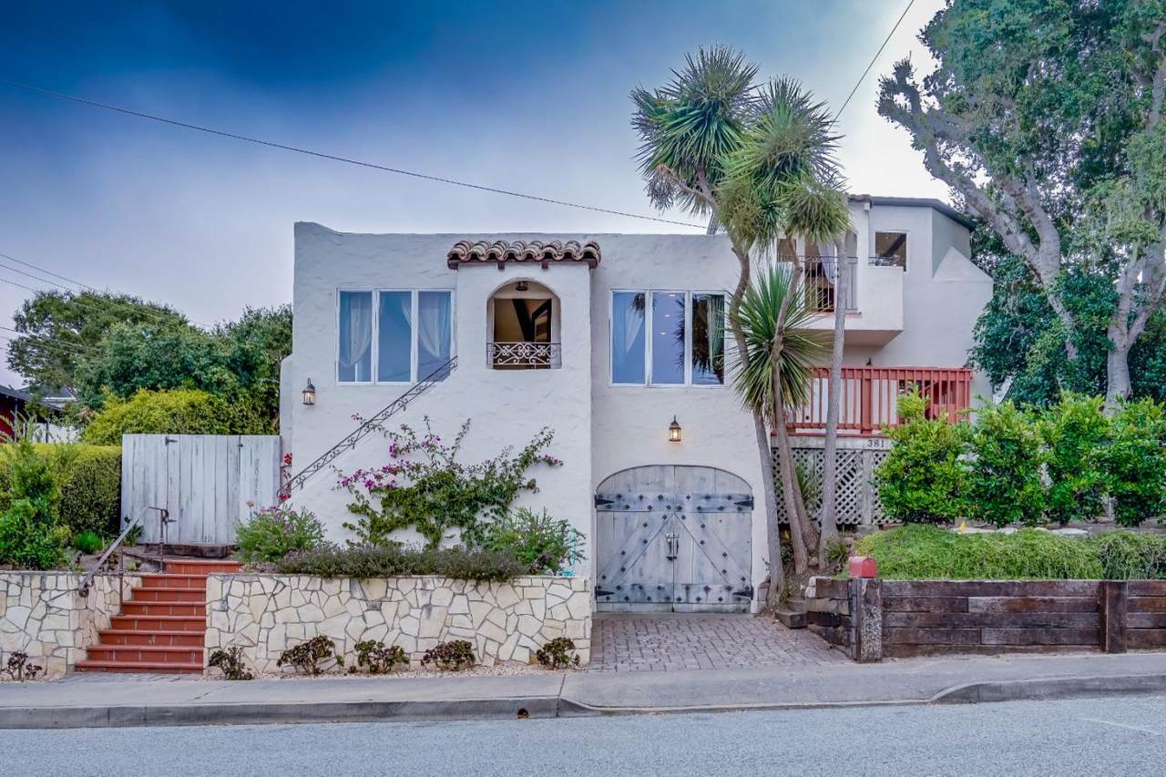 381 Laurel Ave - Photo 1