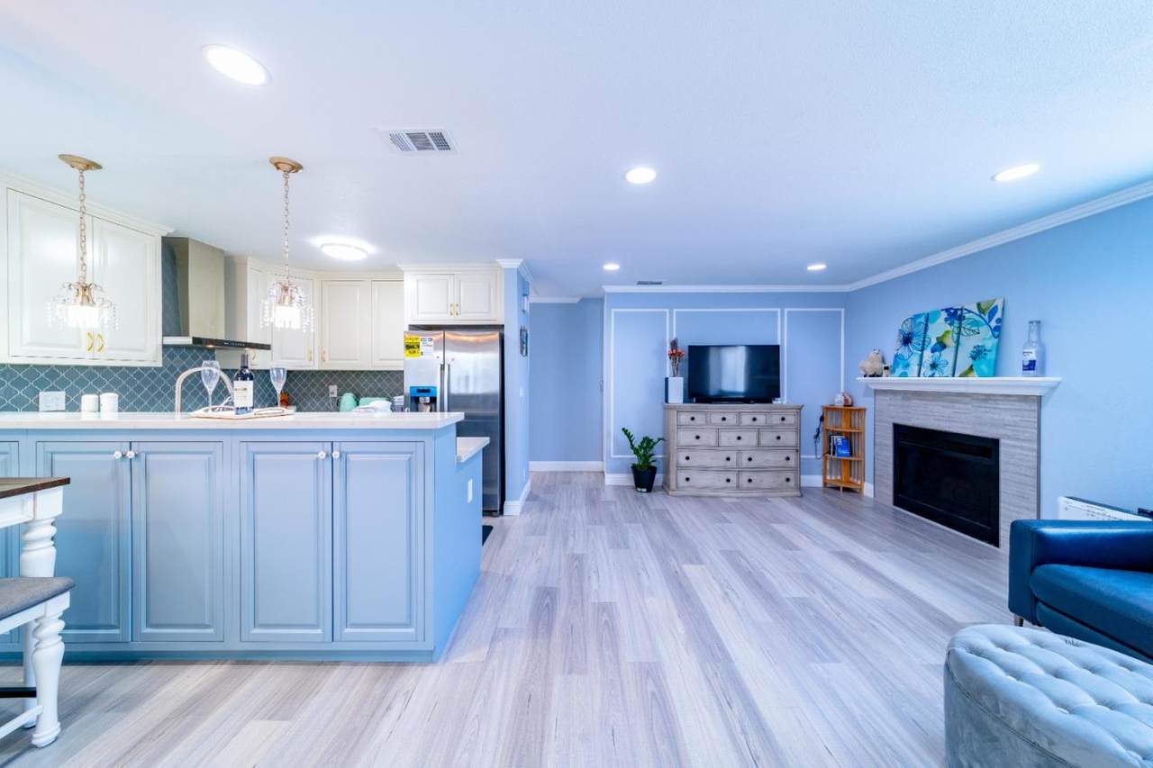 616 Devlin Ct - Photo 1