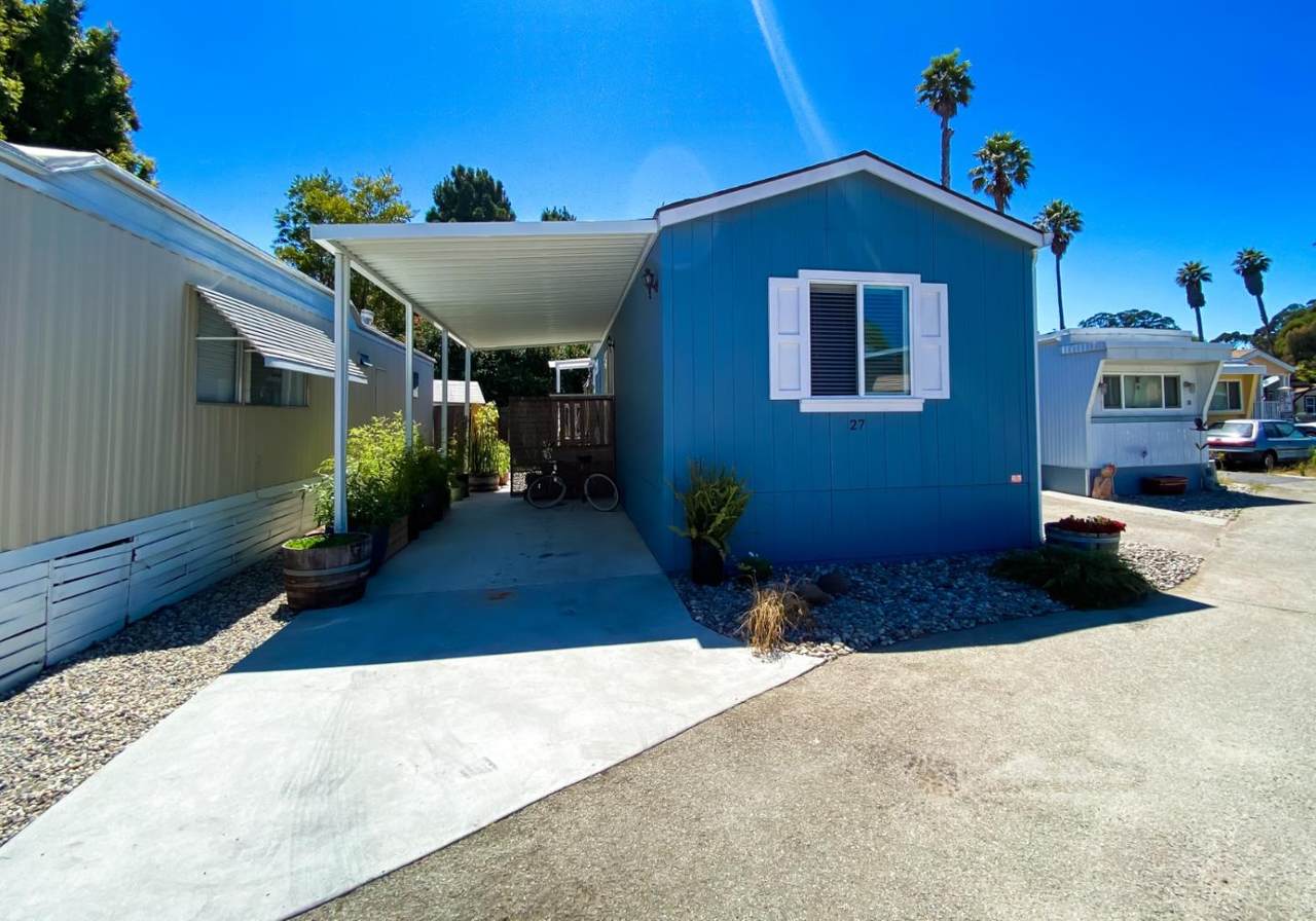 560 30th Ave 27 - Photo 1