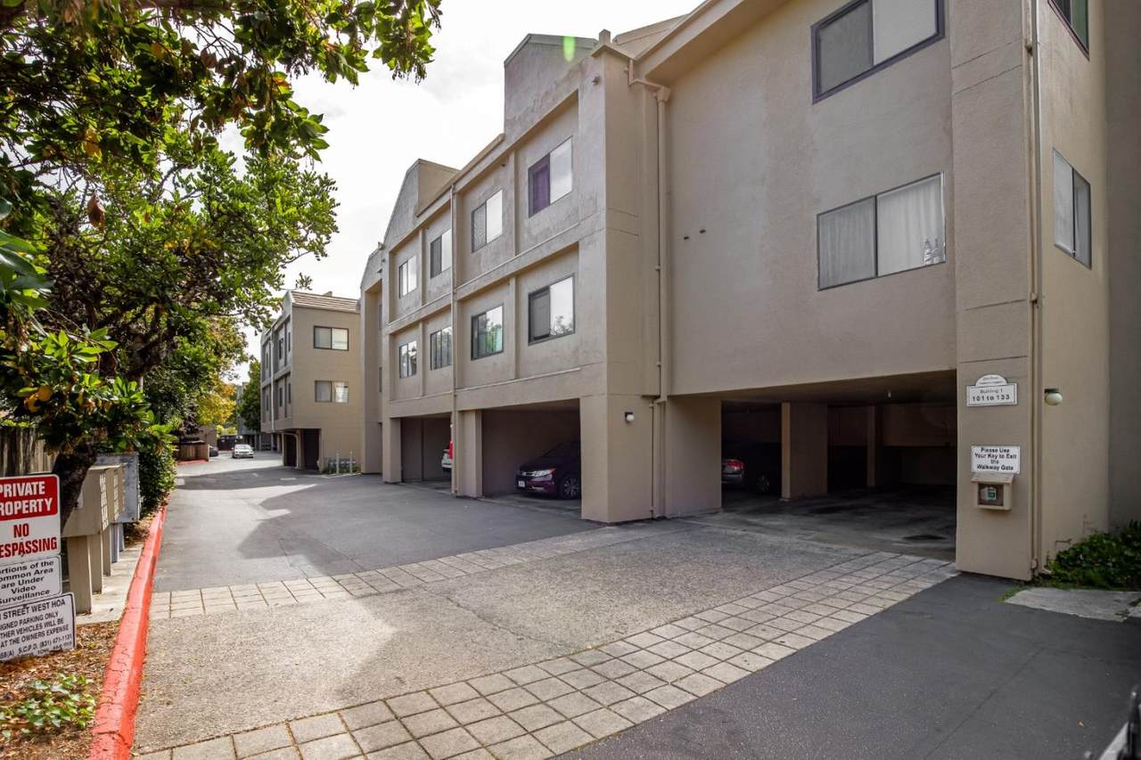 250 River St 432 - Photo 1