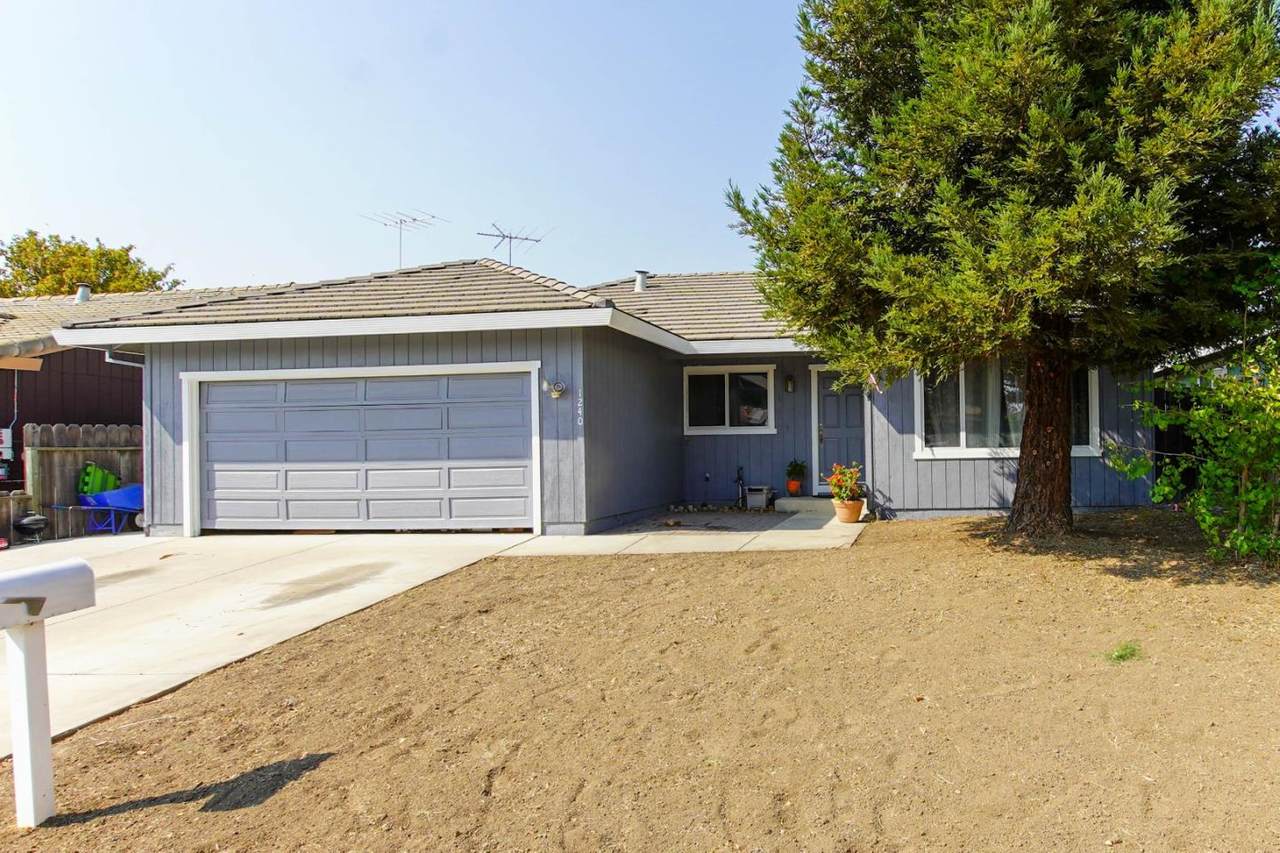 1240 Meridian St - Photo 1