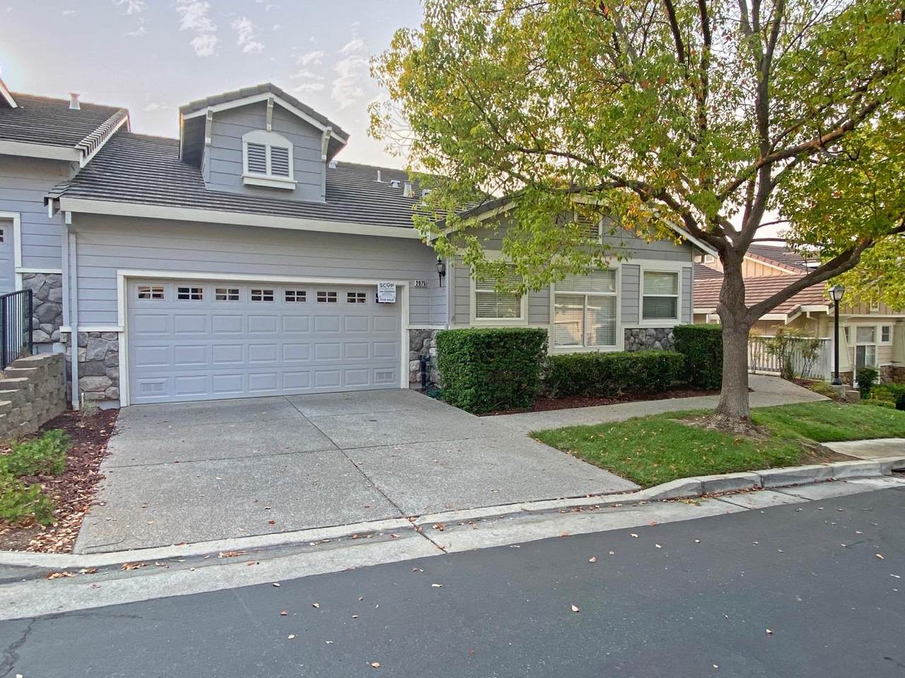 2075 Mataro Way - Photo 1