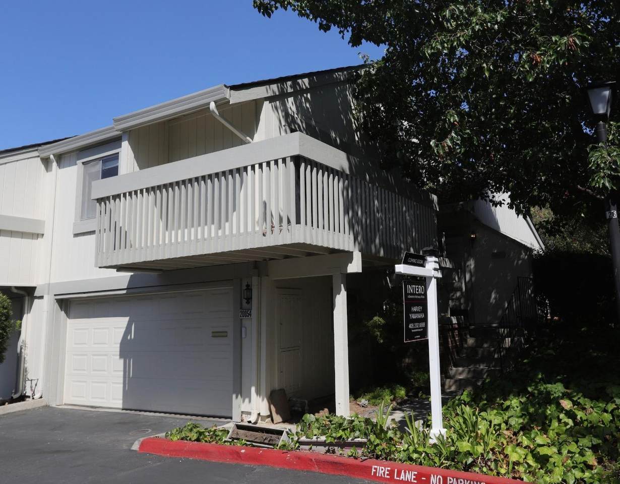 20054 Northwind Sq - Photo 1